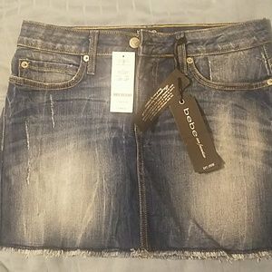 New with tags Bebe denim skirt